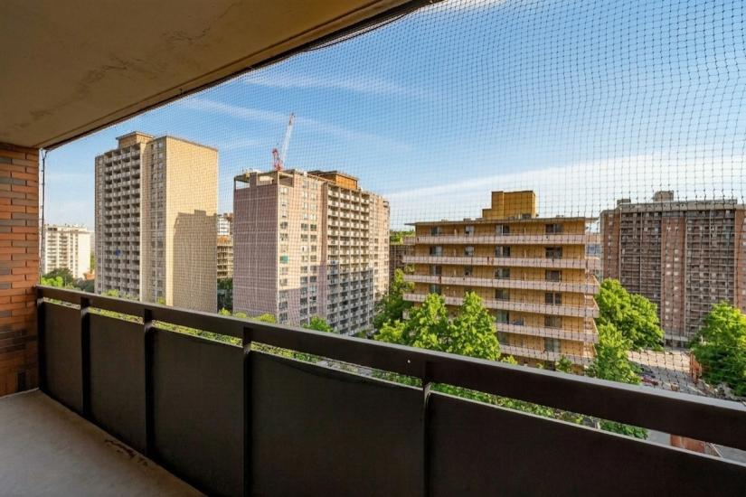 Property listing for #1003-222 Jackson St. W., Hamilton, ON